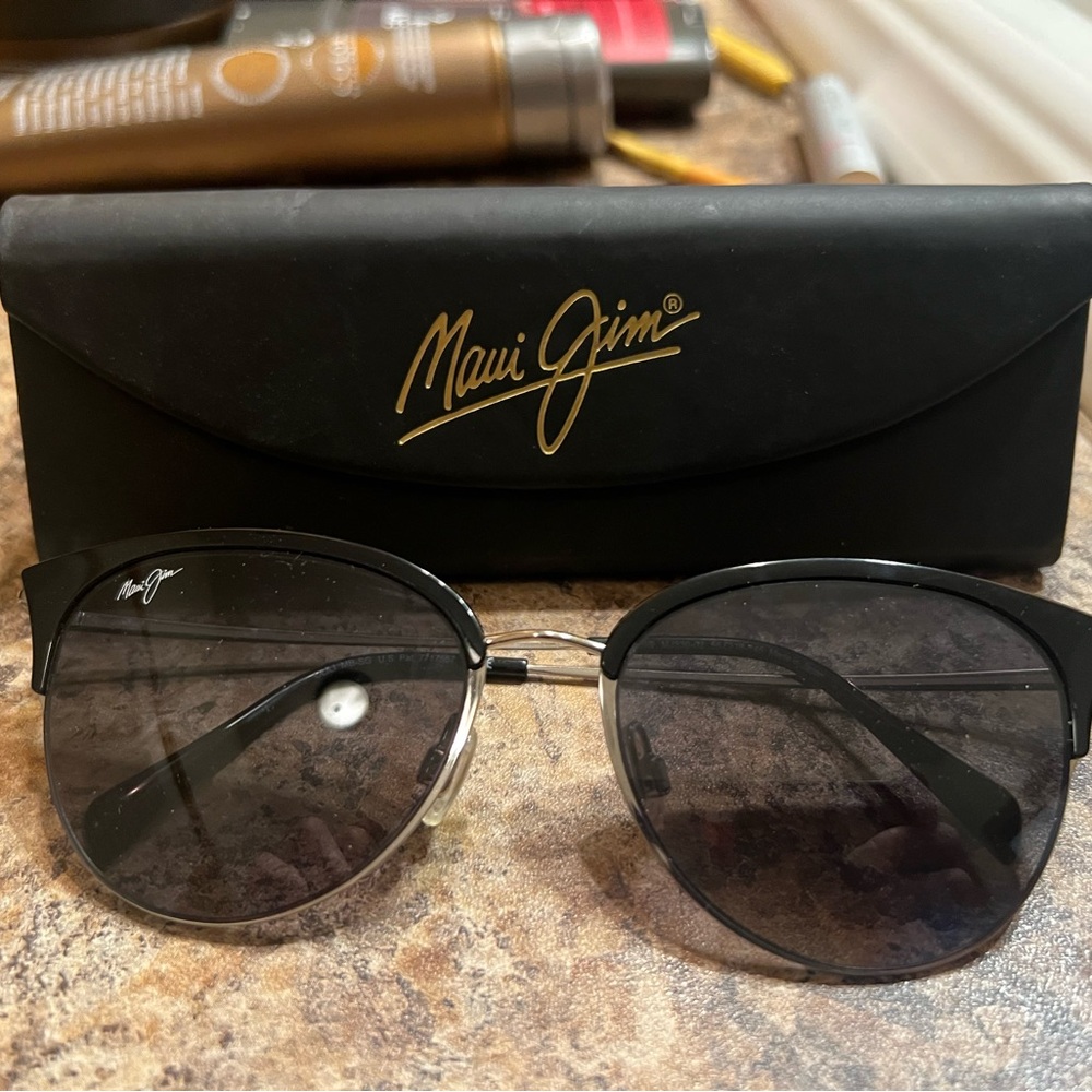 Maui Jim Olili sunglasses black